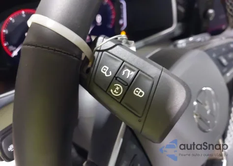 2025 Volkswagen Taos 1.5T Sel из США, поврежденный, VIN 3VV4C7B27SM019503